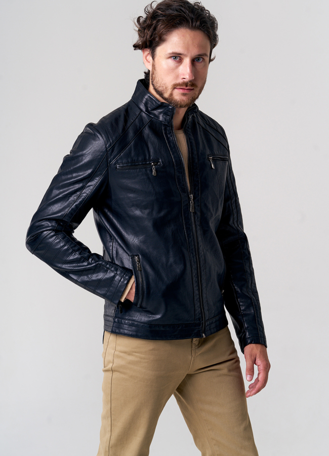 фото Куртка из эко кожи черного цвета модель № 1298