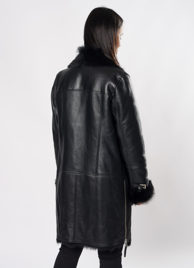 Дубленка пилот черного цвета модель № 3591 в рассрочку