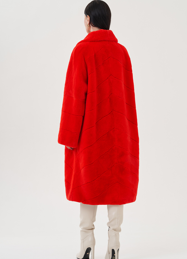 Красная шуба из кролика модель № 24798 в кредит