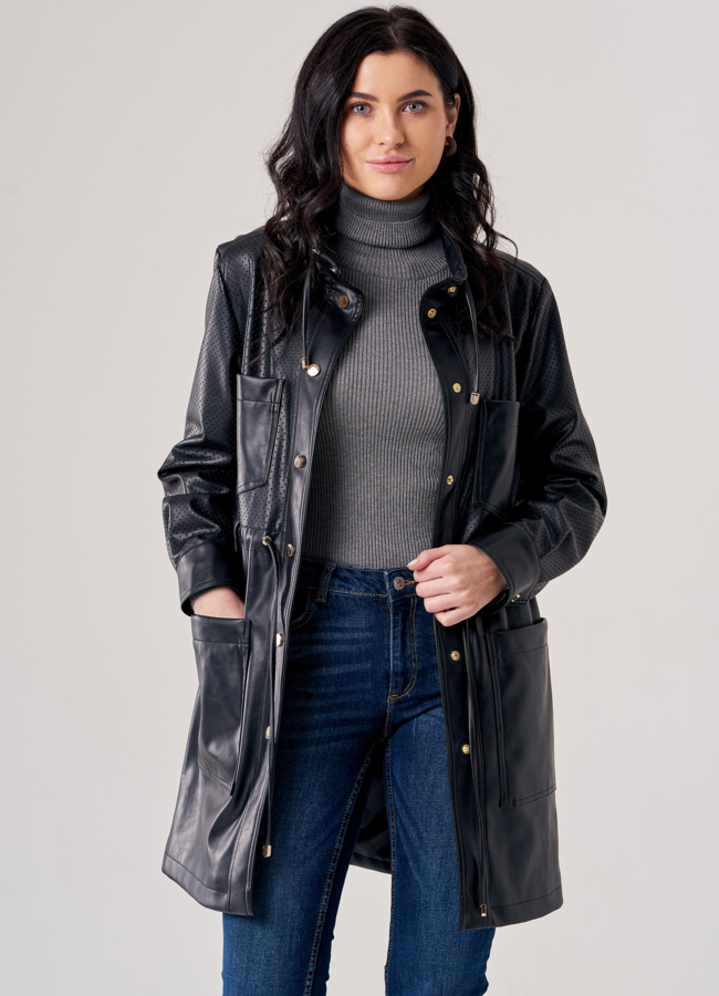 Плащ женский из эко кожи черного цвета модель № 20771 универмаг малина