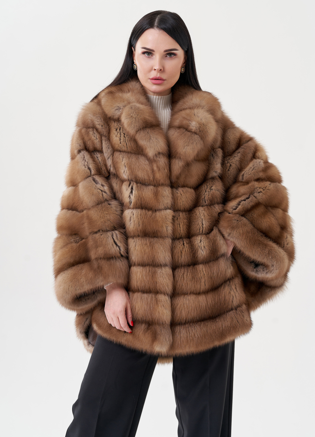 Шуба из куницы с английским воротником  модель № 24500 меха малина