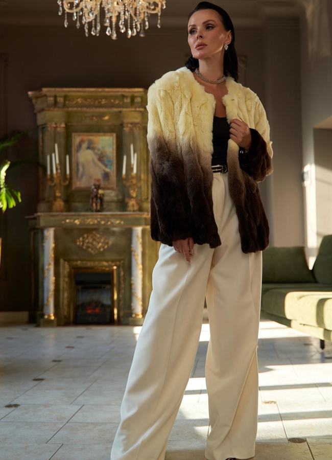 Шуба из меха кролика с градиентом модель № 28154 универмаг малина