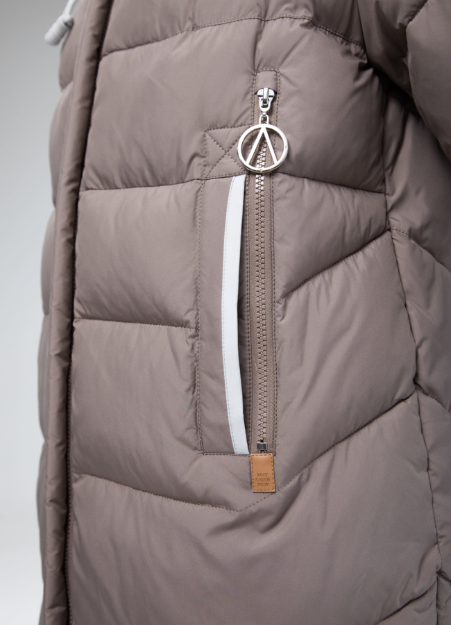 Пуховик женский с капюшоном  модель № 25518 универмаг малина