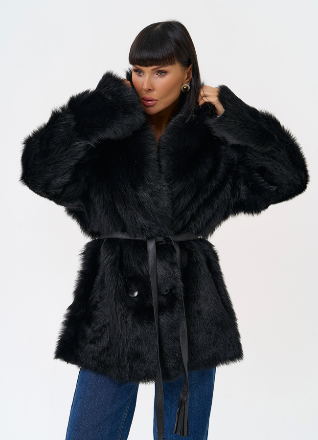 Двухсторонняя дубленка черного цвета с декоративным поясом модель № 31618 универмаг малина Двухсторонняя дубленка черного цвета с декоративным поясом модель № 31618 универмаг малина