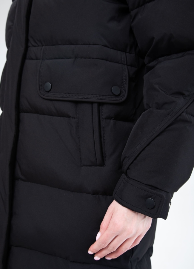 Женский пуховик с капюшоном черного цвета  модель № 25778 универмаг малина