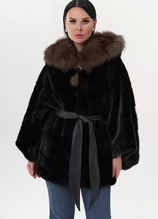 фото Норковая шуба с капюшоном из куницы  модель № 23970