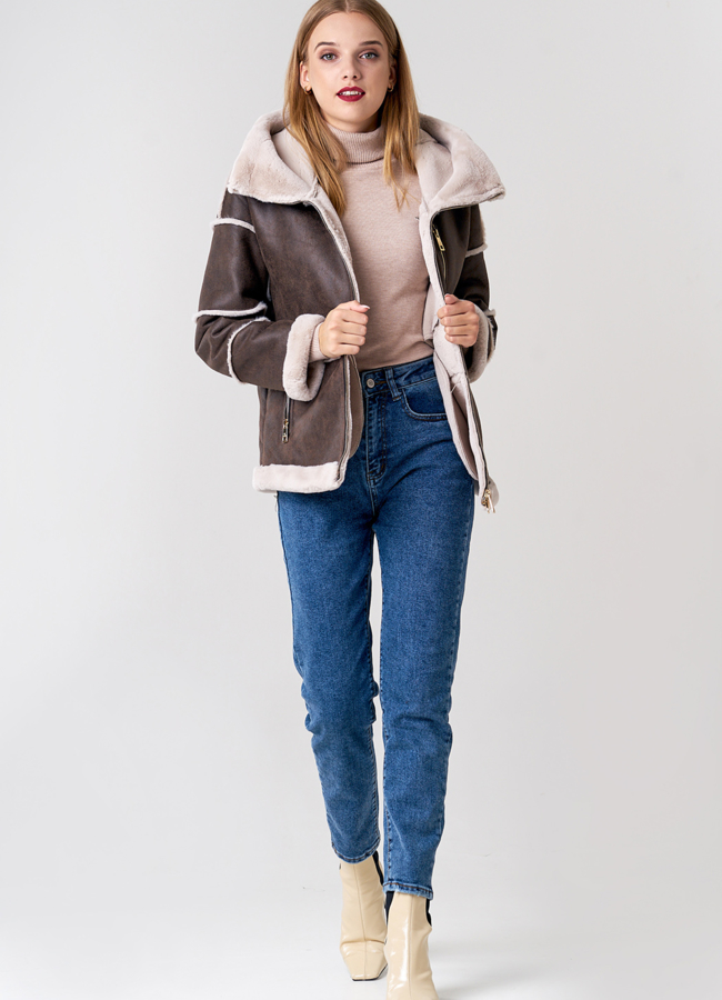 Укороченная дубленка в коричневом цвете модель № 21151 универмаг малина