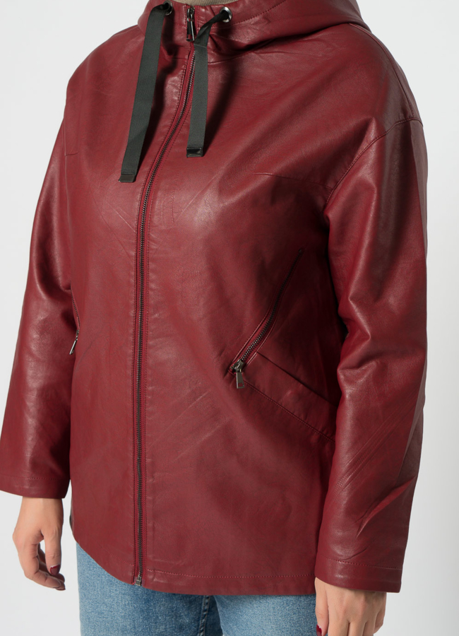 Куртка из эко кожи в красном цвете с капюшоном модель № 21693 универмаг малина