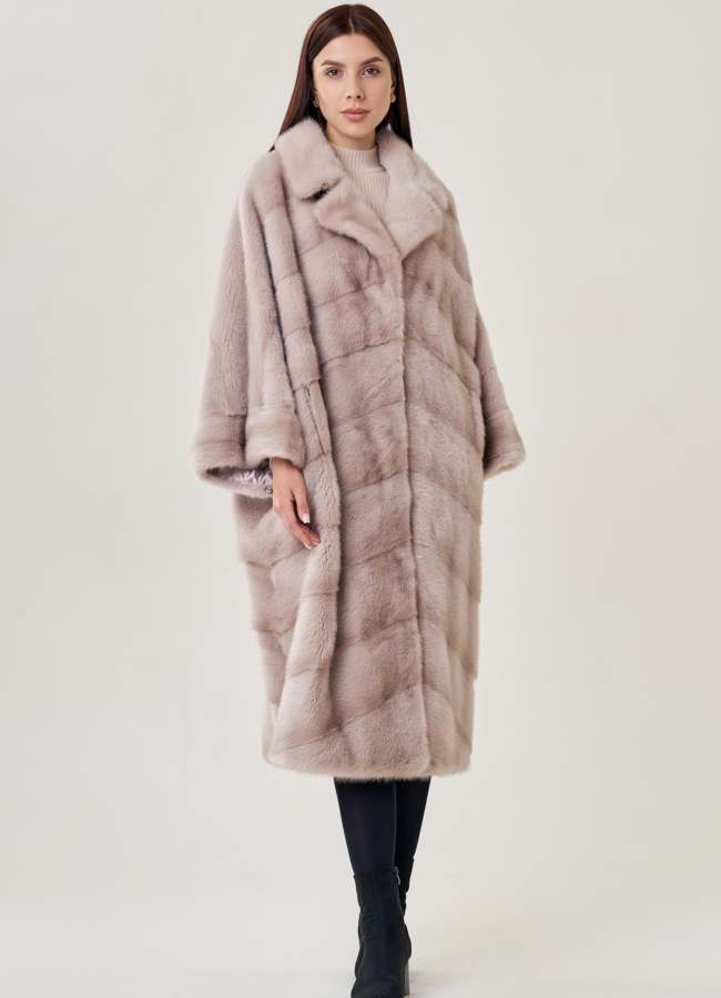 Светлая норковая шуба оверсайз с английским воротником модель № 23108 универмаг малина