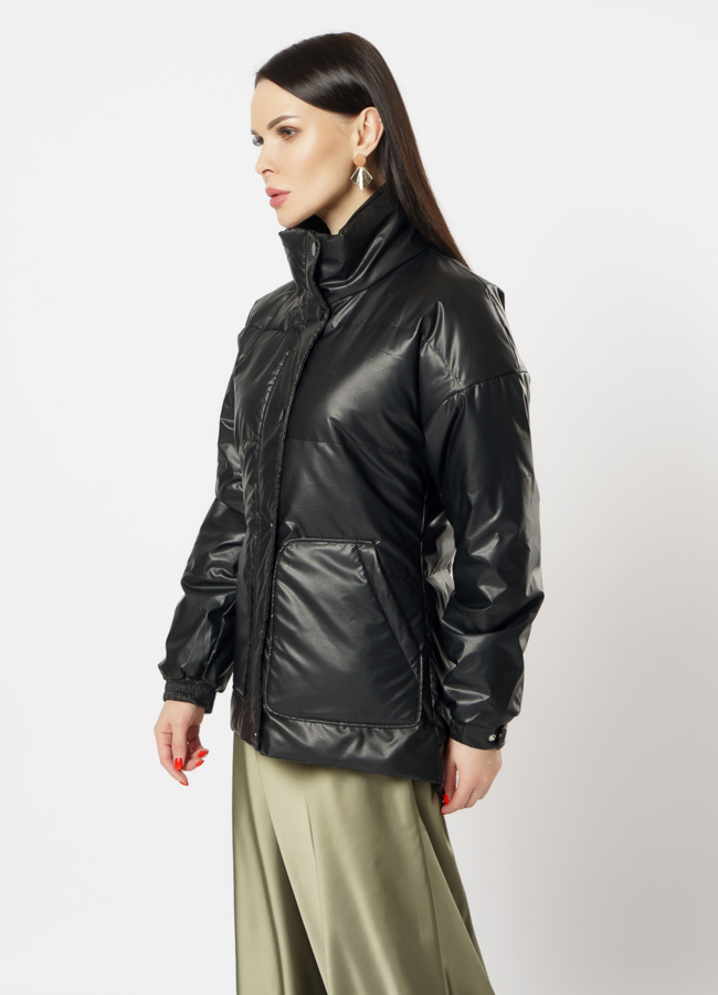 Куртка утепленная из эко кожи черного цвета модель № 215 в рассрочку