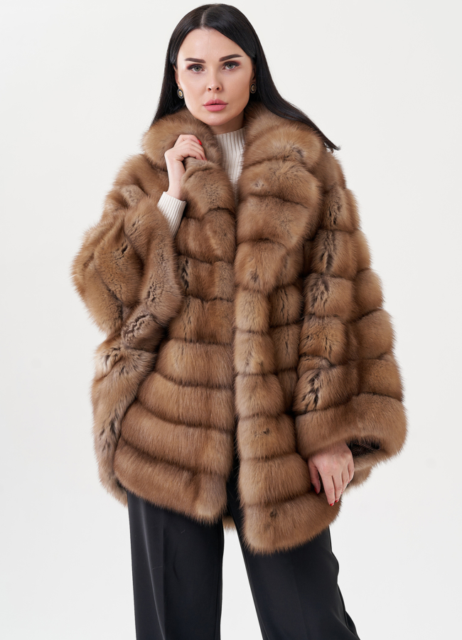 Шуба из куницы с английским воротником  модель № 24500 в рассрочку