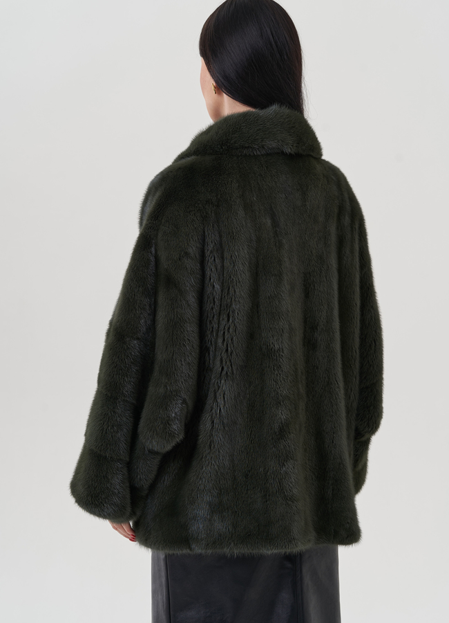 Шуба из норки с английским воротником  модель № 24813 универмаг малина