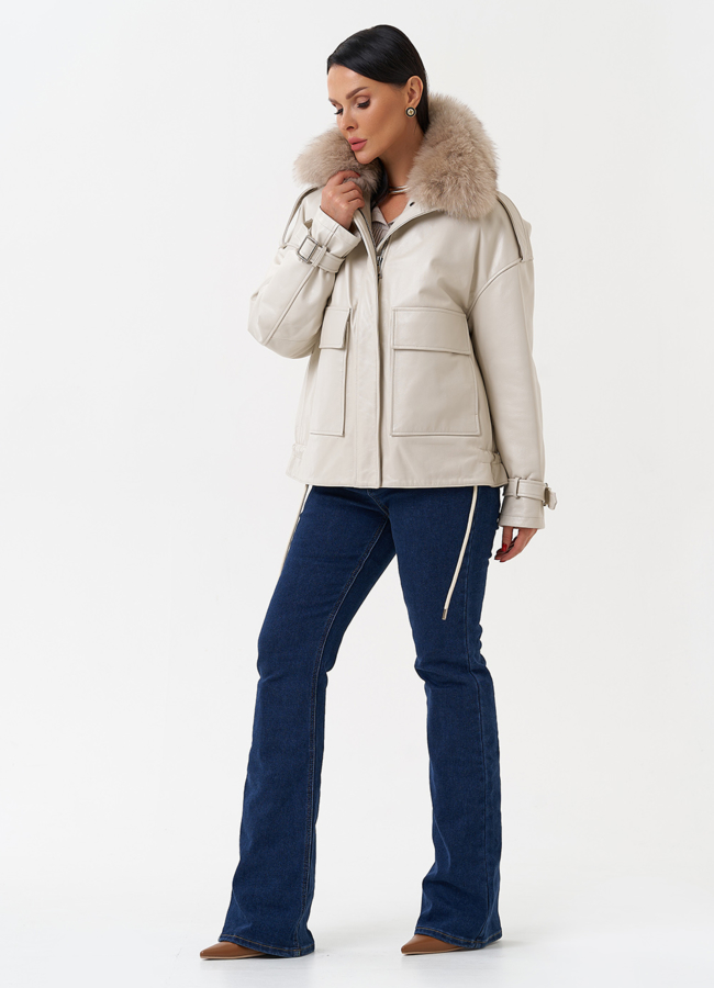 Женский кожаный пуховик с отделкой из песца модель № 28525 в кредит