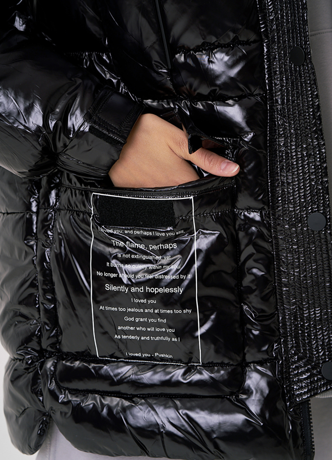 Черный пуховик из нейлона с капюшоном  модель № 509 в рассрочку