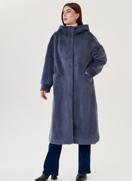 Женское пальто из шерсти с капюшоном 