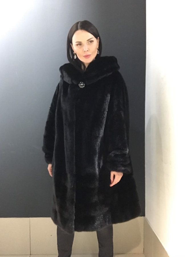 Пальто из скандинавской норки с капюшоном модель № S-761 в кредит
