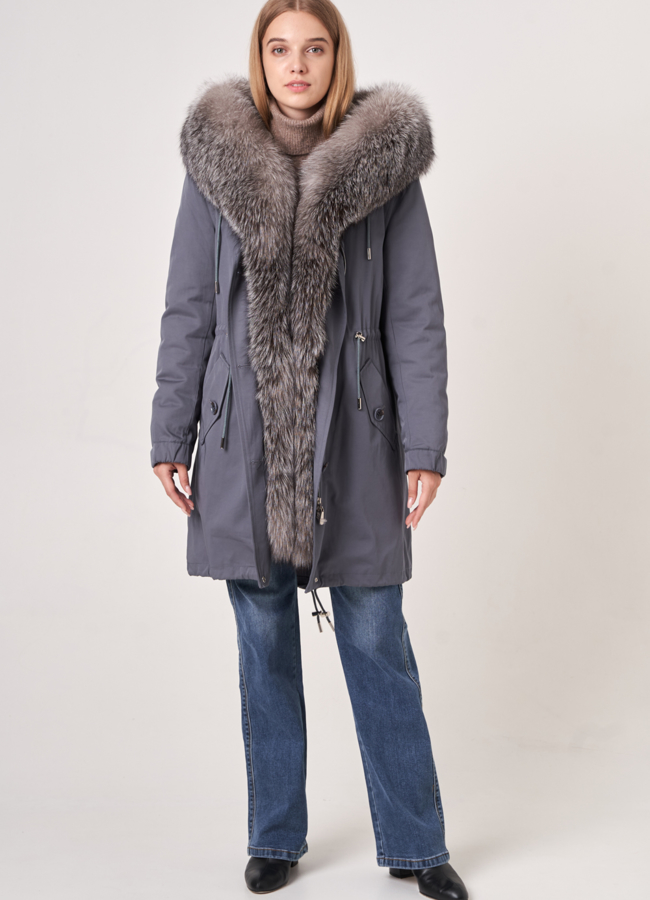 Женская меховая парка модель № 3909 универмаг малина