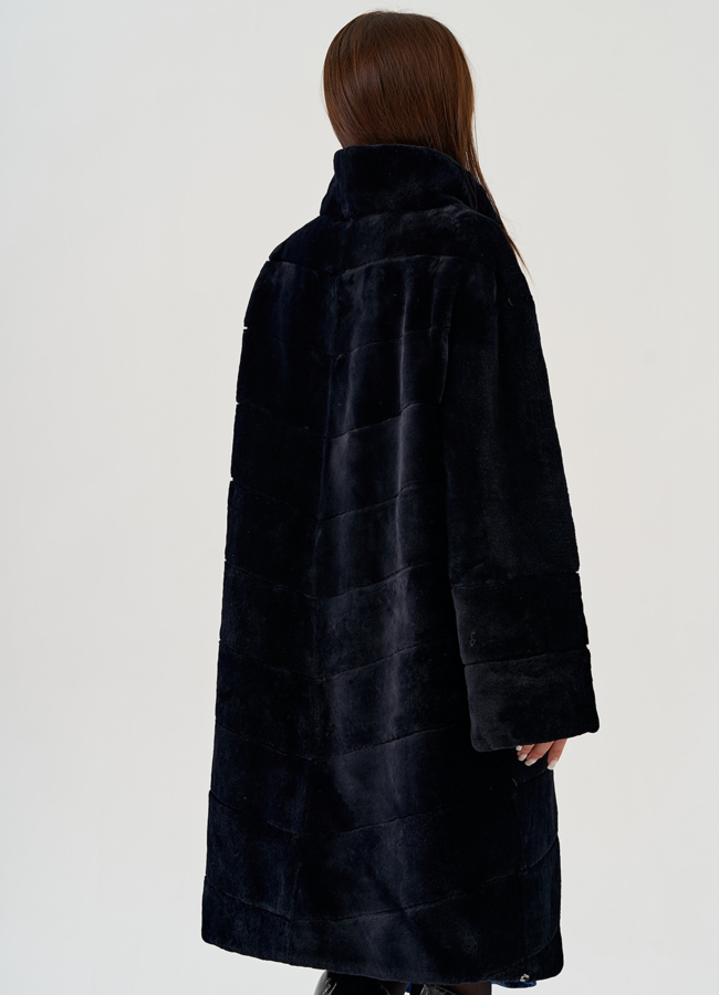 Шуба из меха кролика с воротником стойкой модель № 81863 в кредит