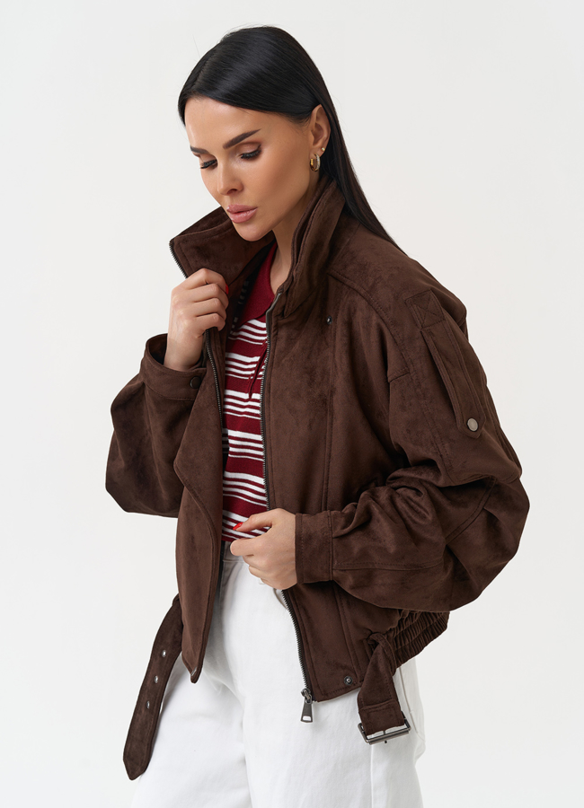 Женская куртка бомбер из эко замши коричневого цвета модель № 30446 в рассрочку Женская куртка бомбер из эко замши коричневого цвета модель № 30446 в рассрочку