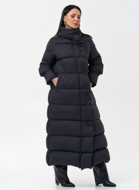 Женский пуховик черного цвета 