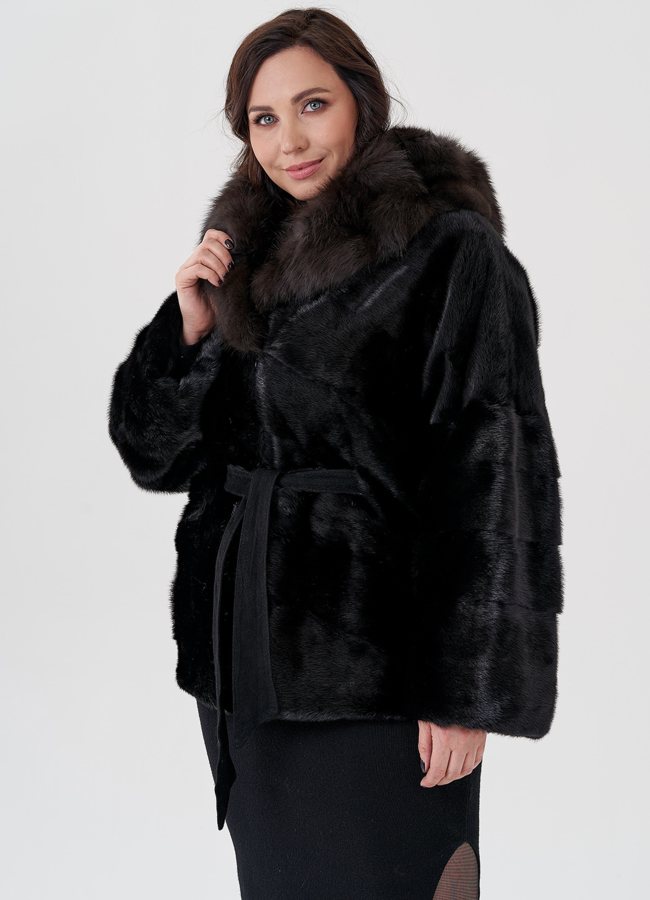 Укороченная шуба из норки с отделкой из куницы модель № 23985 универмаг малина