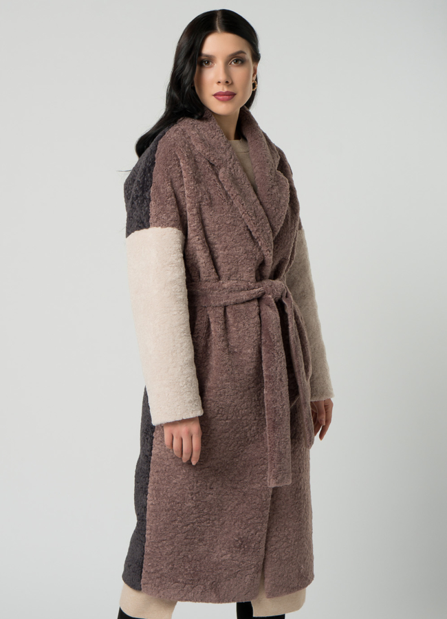 Пальто из эко меха с английским воротником модель № 21906 в кредит