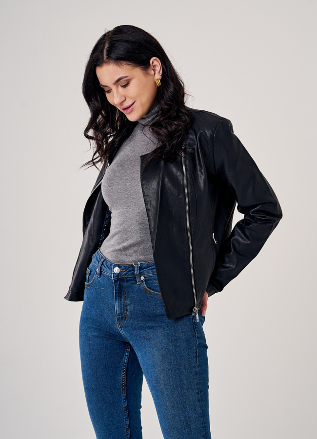 Куртка из эко кожи черного цвета модель № T4F W9905 универмаг малина