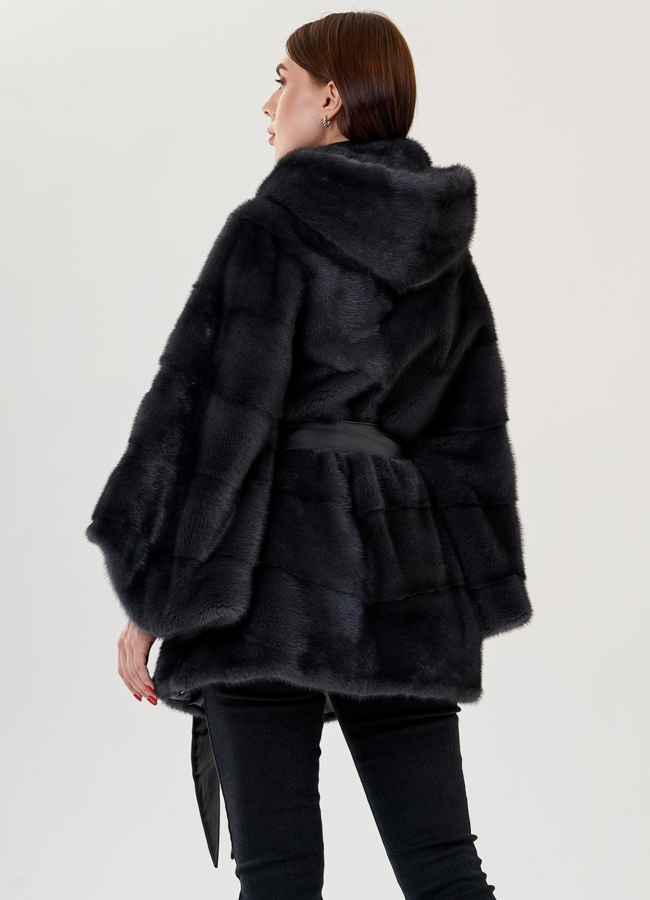 Шуба из норки в цвете графит с капюшоном  модель № 23359 в кредит