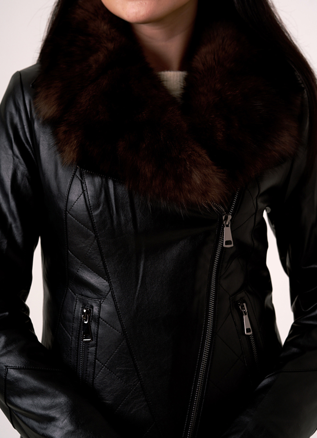 Куртка из эко кожи черного цвета утепленная модель № 11137 универмаг малина