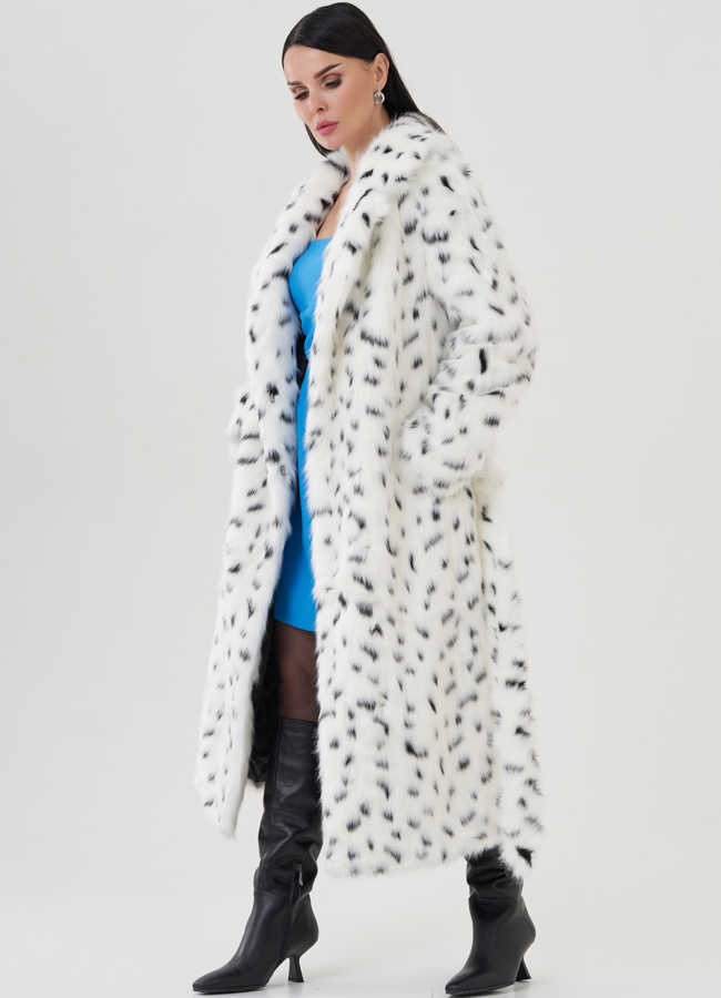 Пальто из эко меха с анималистичным принтом модель № 24910 универмаг малина