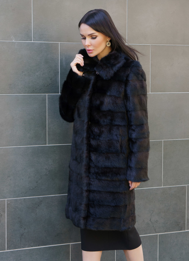 Удлиненная норковая шуба  с капюшоном модель № 1314 универмаг малина