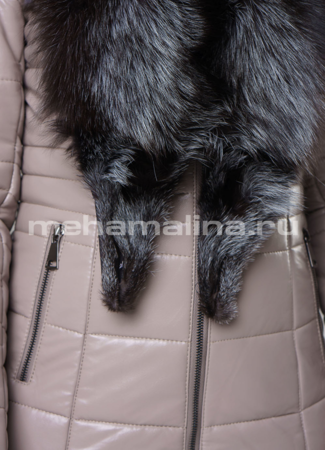 Светлый пуховик из экокожи модель № 535 универмаг малина