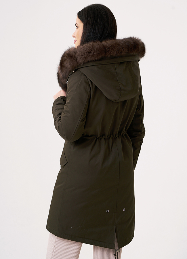 Меховая парка на молнии с капюшоном модель № 21822 в кредит