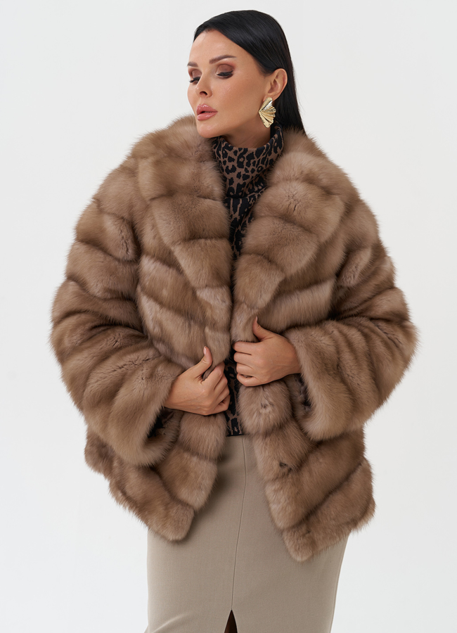 Шуба из меха куницы модель № 28435 меха малина