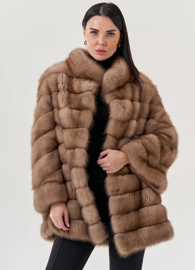 Короткая шуба из куницы в цвете тор-тор модель № 77589 универмаг малина