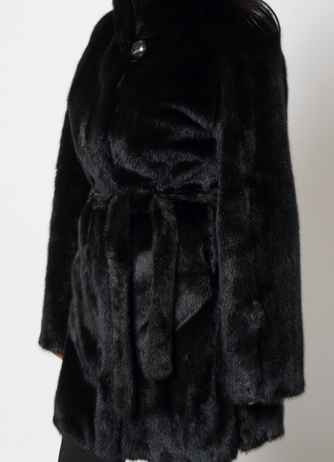 Шуба из норки черного цвета модель № 60172 универмаг малина