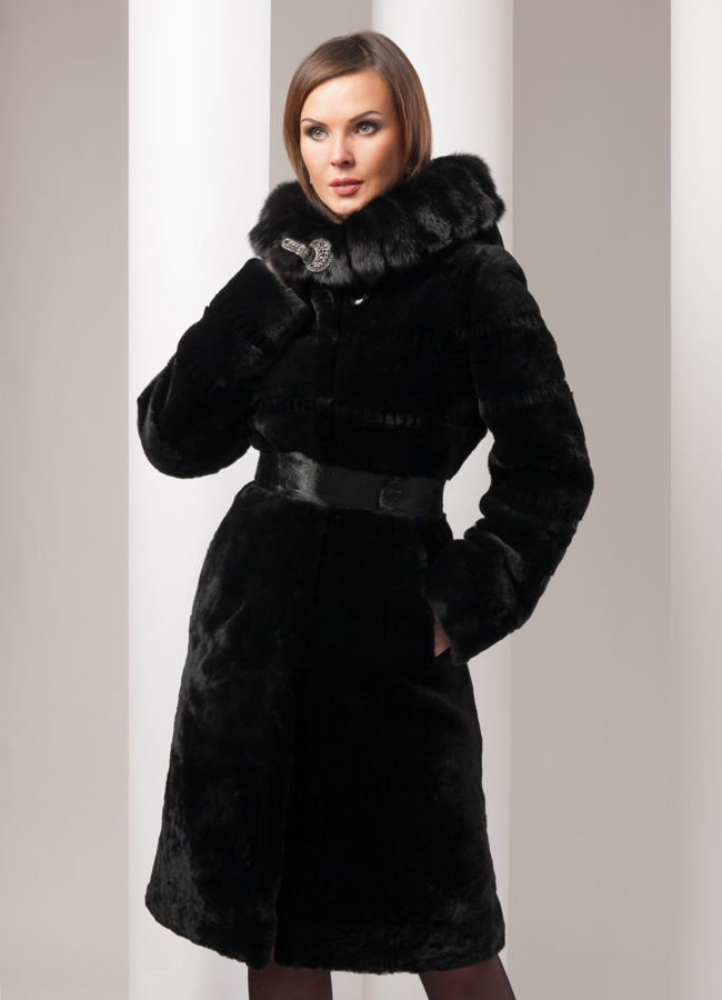 Шуба из мутона с норкой модель № S-77 меха малина