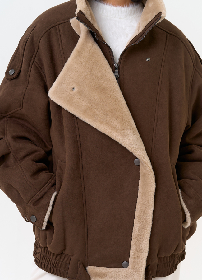 Женский бомбер из эко замши с воротником стойкой модель № 31533 универмаг малина Женский бомбер из эко замши с воротником стойкой модель № 31533 универмаг малина