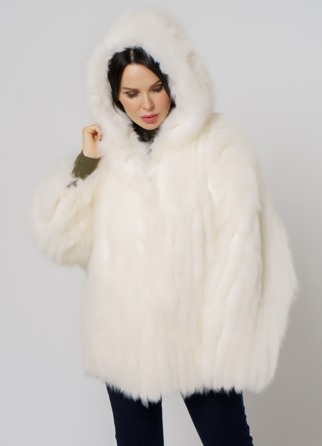 Шуба из песца в белом цвете модель № 21563 меха малина