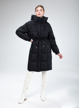 Женский пуховик с капюшоном 