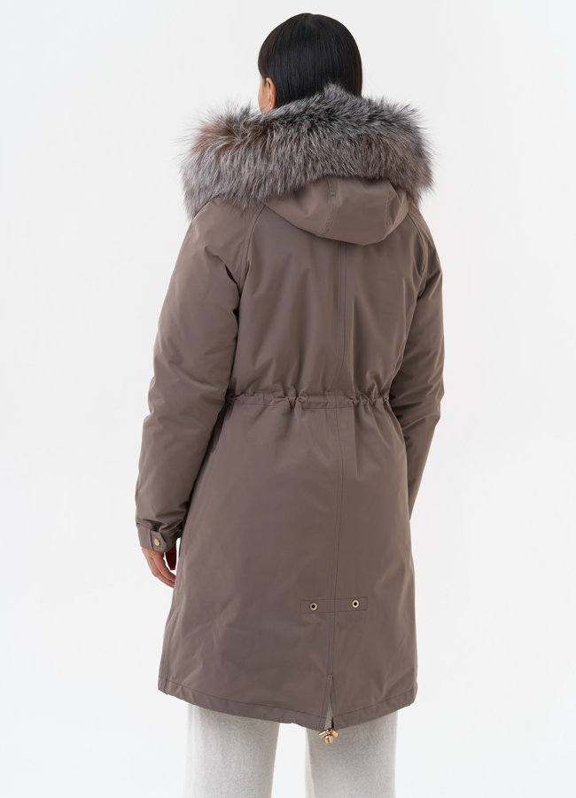 Парка женская с отделкой из меха чернобурки модель № 29187 универмаг малина