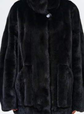 Женская шуба из скандинавской норки с воротником стойкой