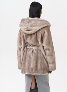 Норковая шуба с капюшоном  Норковая шуба с капюшоном