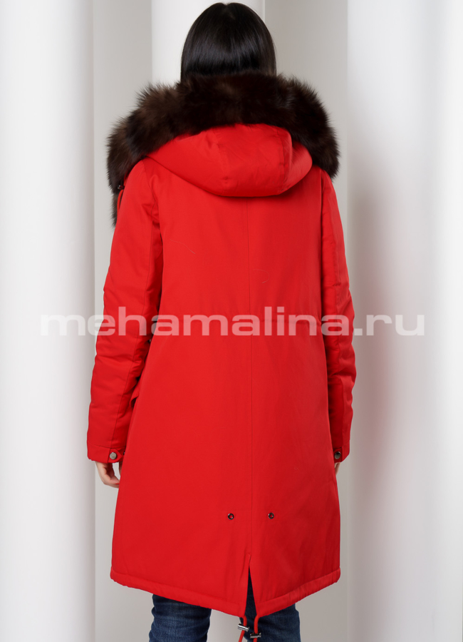 Парка красного цвета с меховой отделкой из песца модель № 75756 универмаг малина