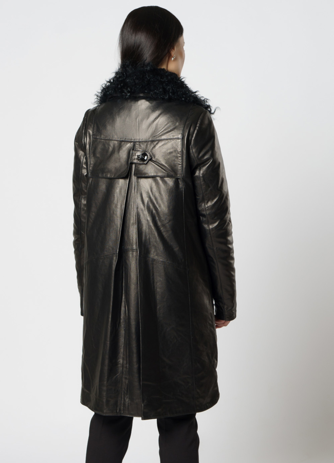 Полупальто из натуральной кожи черного цвета модель № 919 в рассрочку