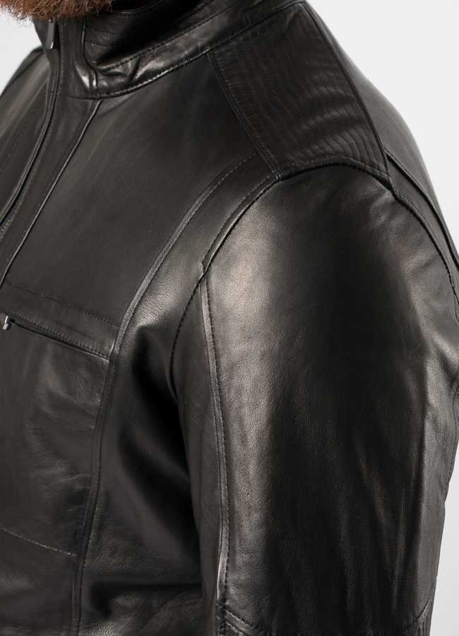 Куртка кожаная черного цвета модель № 870 универмаг малина