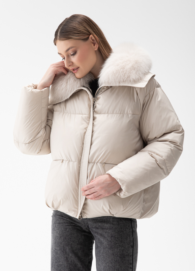 фото Женский пуховик с отделкой из меха песца модель № 28005