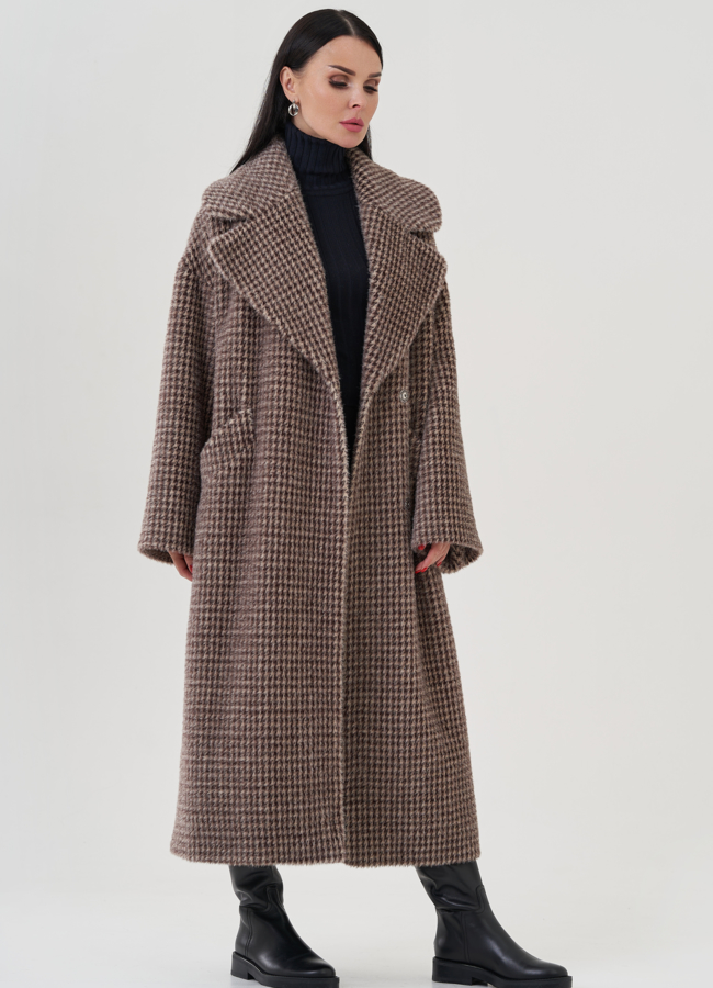Пальто коричневого цвета с английским воротником модель № 24882 универмаг малина