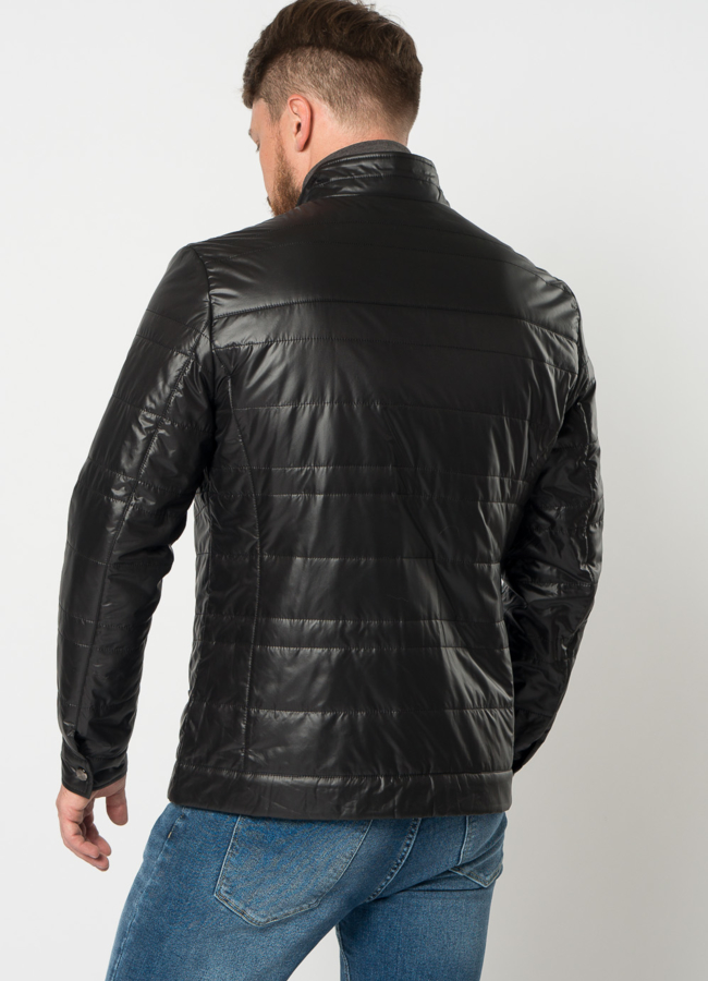 Мужская куртка в черном цвете с воротником стойкой модель № 21595 в рассрочку