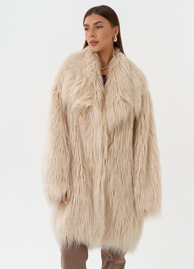 Женское полупальто из эко меха под ламу модель № 28545 универмаг малина